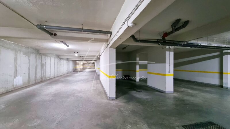 Baneasa, apartament cu trei camere mobilat, utilat si doua locuri de parcare in subteran.