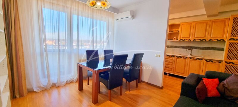 Baneasa, apartament cu trei camere mobilat, utilat si doua locuri de parcare in subteran.